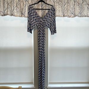 Beautiful maxi dress, 100% viscose, size small